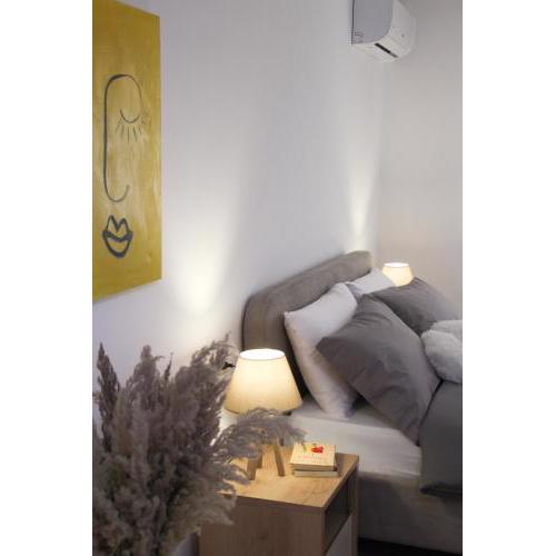 City Center “TheBeeApartment”, Myslym Shyri