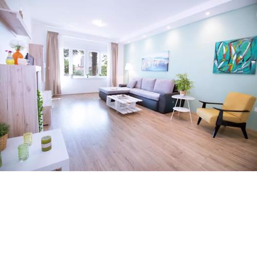 City Garden Apartment