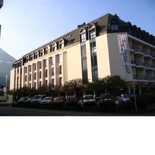 City Hotel