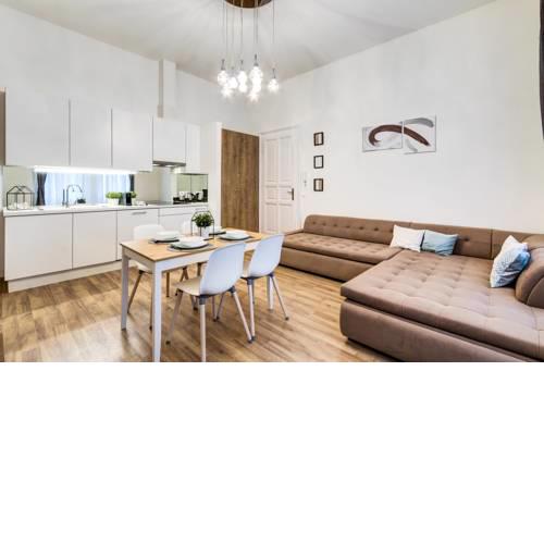 City Lux Apartments