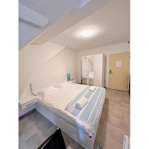 City stay inn