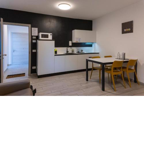 CityU Grazioli 27 Appartamento Trento Città - 2 stanze con doppio parcheggio privato