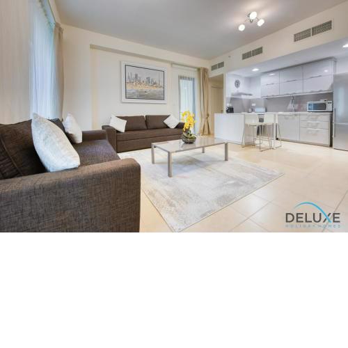 Classy 1BR in Bahar, Jumeirah Beach Residence by Deluxe Holiday Homes