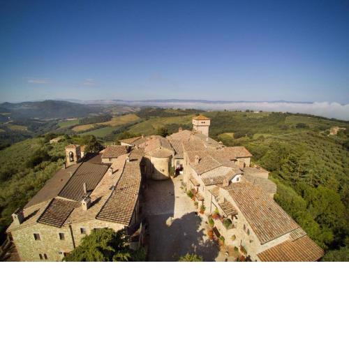 Classy Holiday Home in Collazzone with Whirlpool