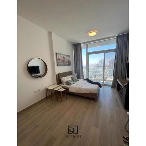 Classy, Spacious and Fully Furnished Luxurious Studio in Bloom Heights