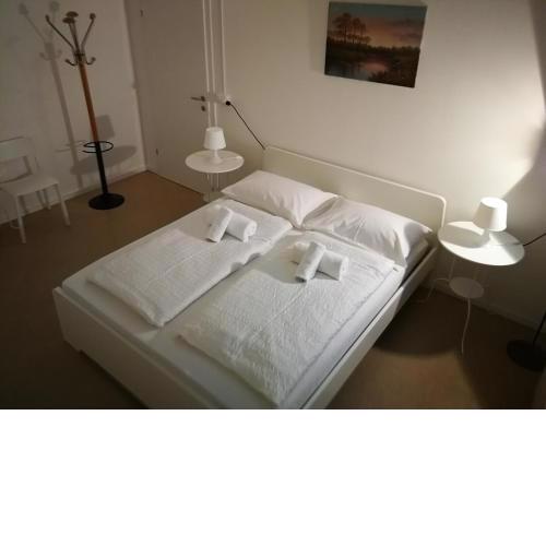 Claudia Augusta Rooms