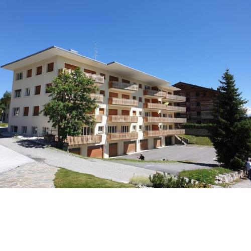 Clavan 28