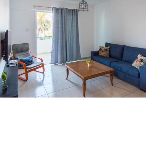 Clear View Flat 202