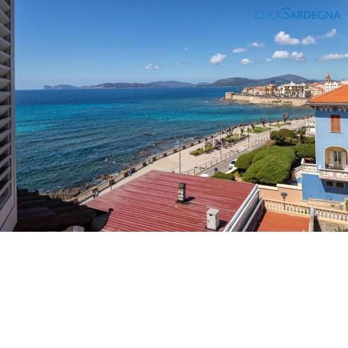 ClickSardegna Penthouse in Villa Fignoni Charming House