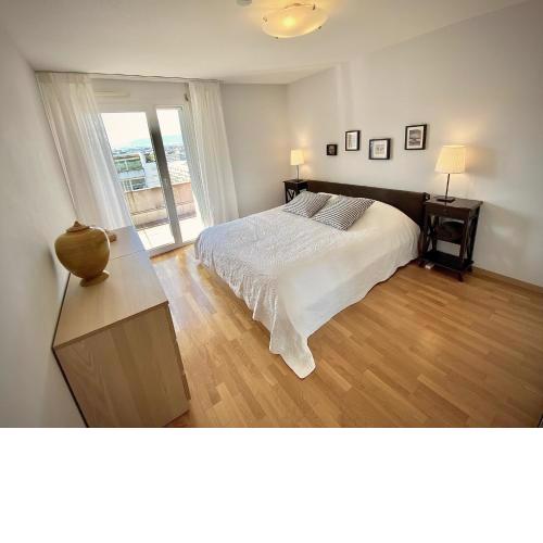 Close To Unil EPFL, Spacious and Modern !
