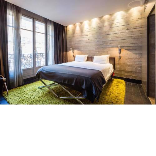 CMG - Premium Tour Eiffel - 14