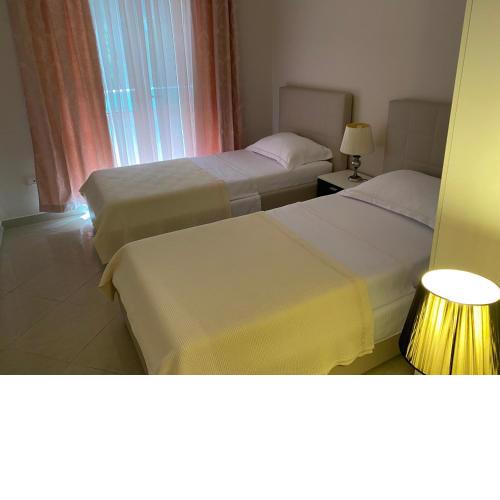 Coastal, 2-bedroom rental unit
