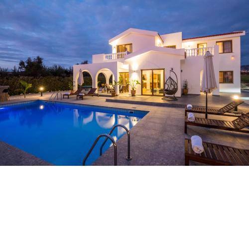 Cocoon Luxury Villa, Coral Bay, Peyia