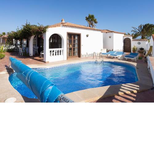 COLINA GOLF excellent holiday home with heated pool