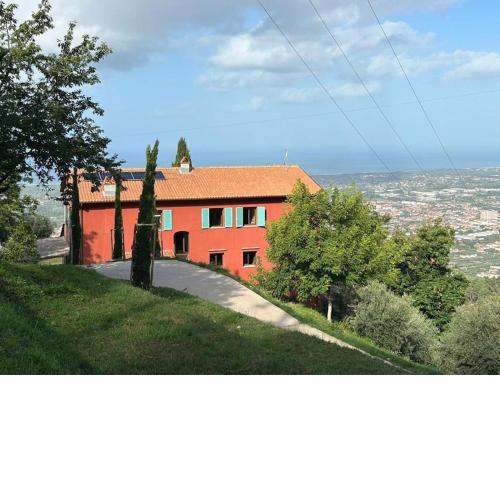 [Colline di Pietrasanta] Villa Orizzonti
