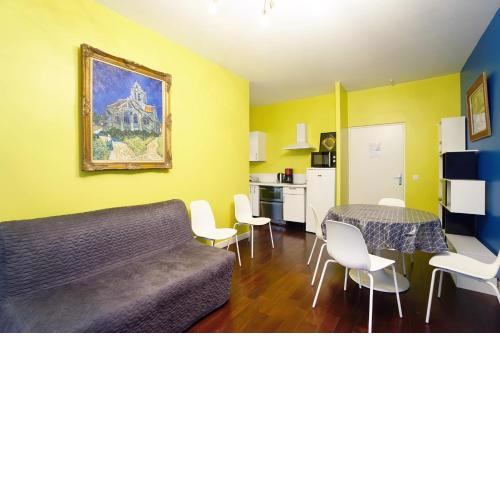 Colored Appt To Beaugrenelle