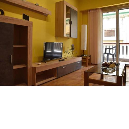 Colourful Apartment in AthensCity 1min from Subway