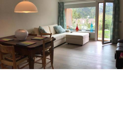 Comfort and sunshine in Celerina