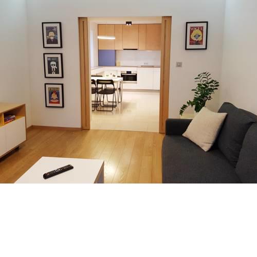 ☆ Comfort & Modern Apartment 15min to the CENTER