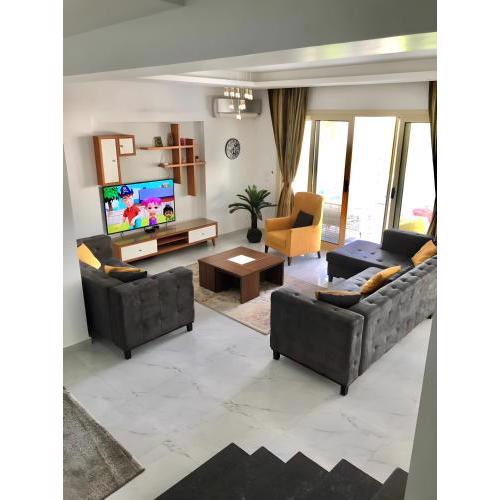 Comfort Villa standalone in Hacienda bay