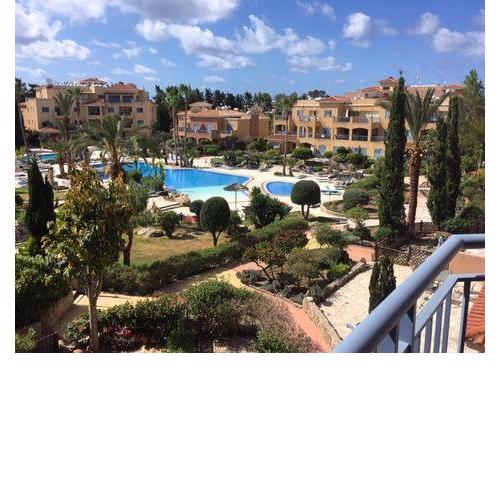 Comfortable 2 bedroom apartment in popular Limnaria Gardens