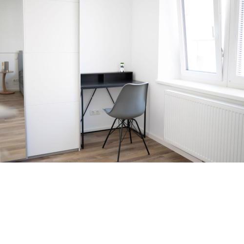 Comfortable 2BR Apt with Parking, Wi-Fi near City Center, Wein, Austria