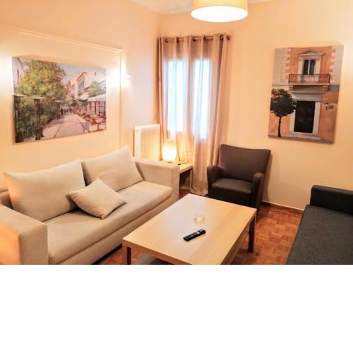 Comfortable apartment in Acropolis