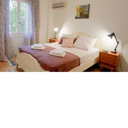 Comfortable Apartment in Kallithea, Athens