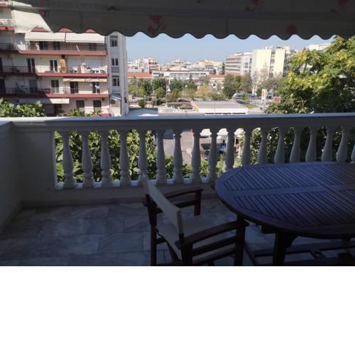 Comfortable Apartment in Kato Toumpa