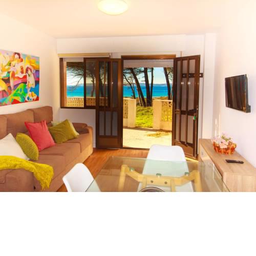 Comfortable Apartment in Sanxenxo with Terrace
