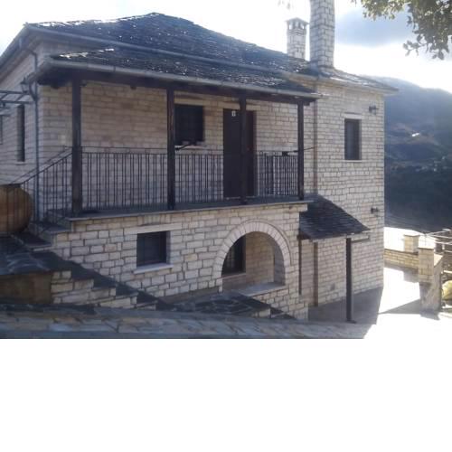 Comfortable Apartment in Village Saint Minas