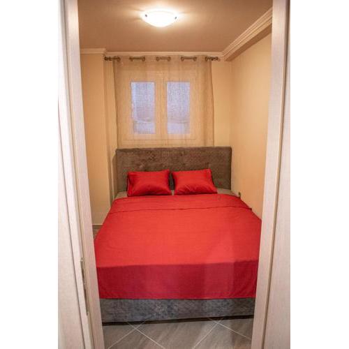 Comfortable apartment near Athens Airport!!