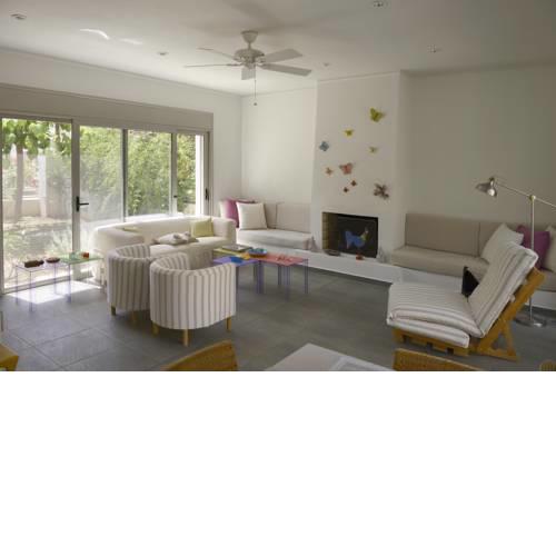 Comfortable beach villa for 6