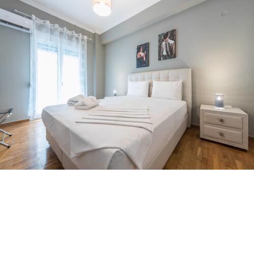 Comfortable Central Apartment next to Metro by CloudKeys