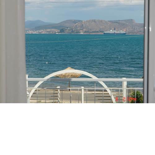 Comfortable luxury seaside villa