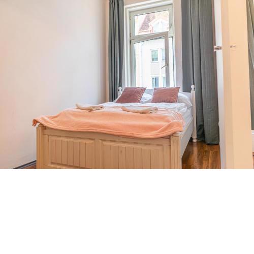 Comfortable Urban Apartment: 2BR Prime Location