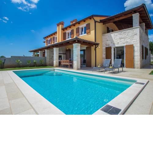 Comfortable Villa with Sauna in Sveti Lovrec