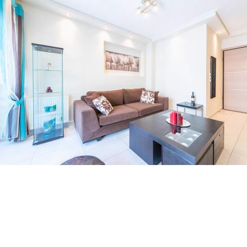 Comfortable,sunny apartment in Athens Center