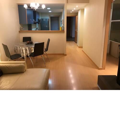 Comfy 2 bedroom apartment with terrace