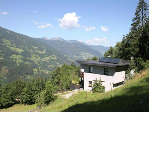 Comfy Apartment in Aschau im Zillertal with Ski boot heaters