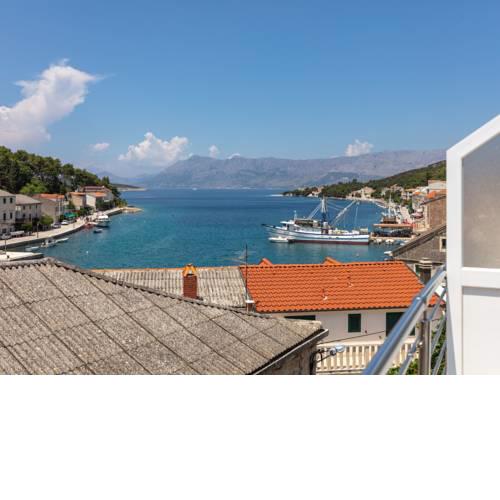 Comfy Apartment in Poulja near Sea