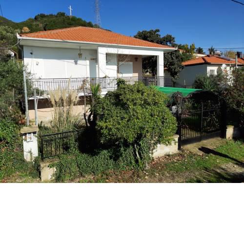 Comfy Holiday Home in Asprovalta with Balcony