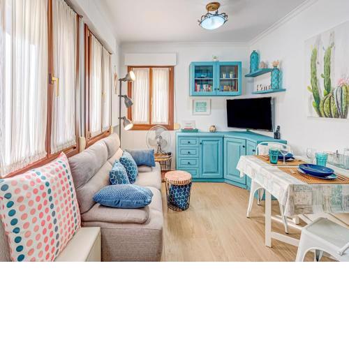 Comfy Holiday Home in Denia near Playa Beach