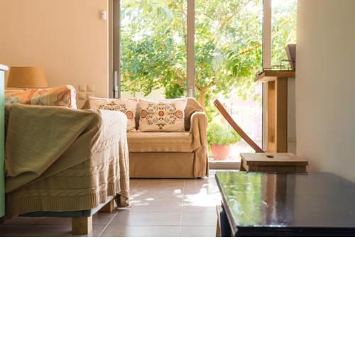 Comfy Kourouta Apartment & Suite