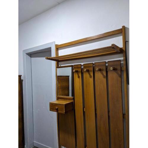 Communist style room