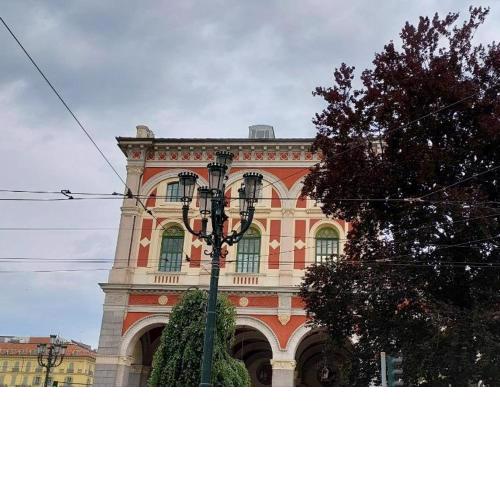Comodo loft davanti a Porta Nuova