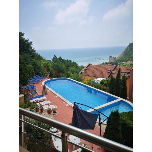 Complex Karia IV