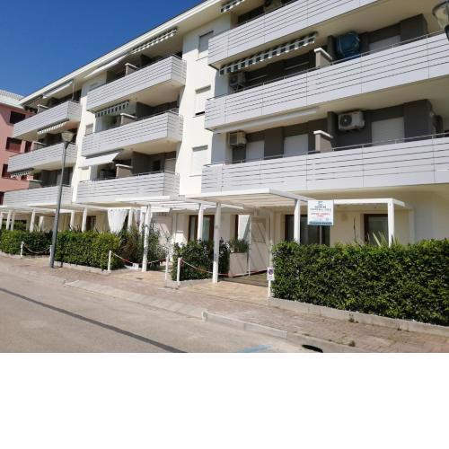 Condominio Diana Est- Gemini