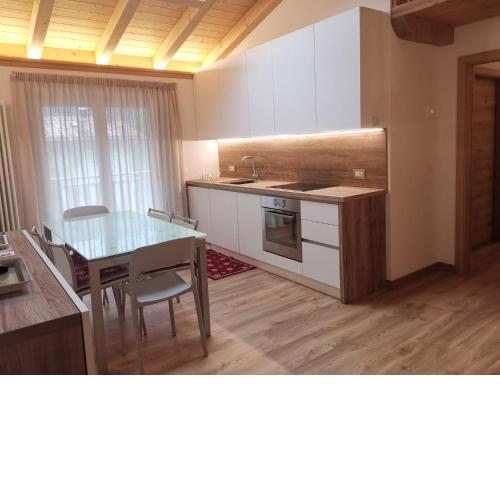 Condominio Lucia 12