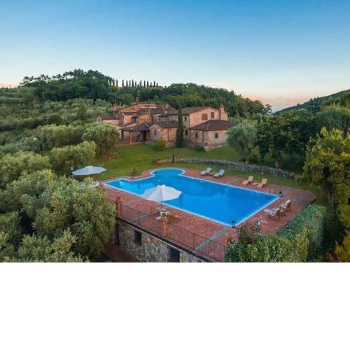 Congenial Holiday Home in Monsummano Terme with Garden